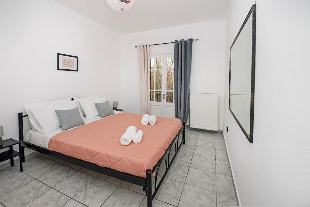 Apartment Icarus Near The Beach, By Ionian Luxury Perama (Corfu)
